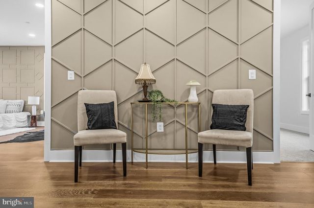 414 WATERFORD RD, Silver Spring, MD 20901