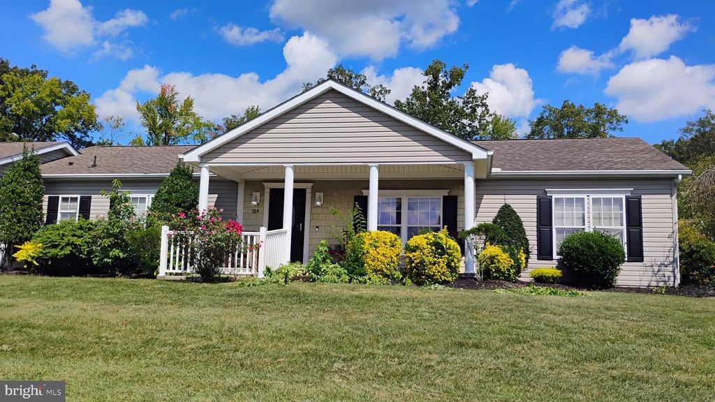 314 PERSIMMON CIR W #314, Dover, DE 19901