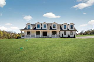 2 Winsor Road, Scituate, RI 02857