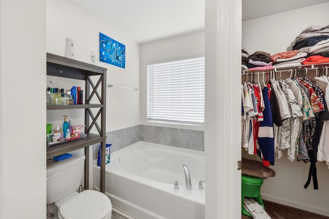 418 Fox Sparrow Court, Summerville, SC 29486