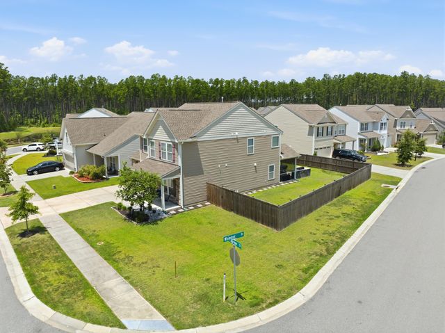 418 Fox Sparrow Court, Summerville, SC 29486