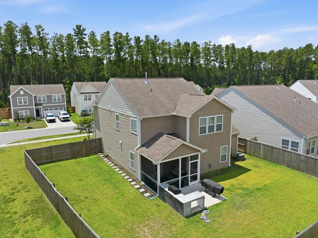 418 Fox Sparrow Court, Summerville, SC 29486
