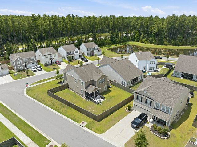 418 Fox Sparrow Court, Summerville, SC 29486