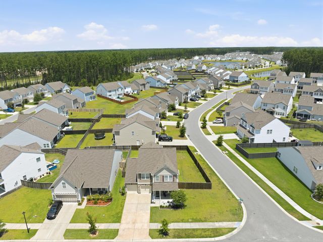 418 Fox Sparrow Court, Summerville, SC 29486