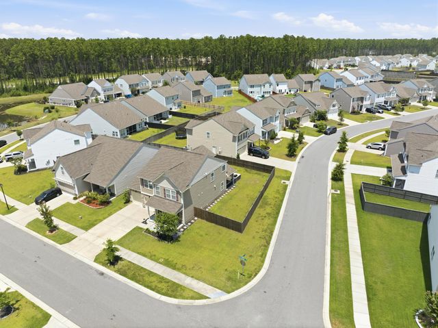 418 Fox Sparrow Court, Summerville, SC 29486
