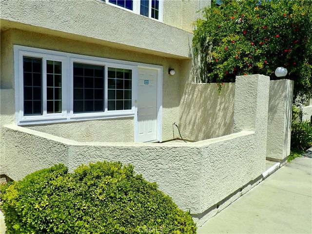 4240 Lost Hills Rd. 1301, Calabasas, CA 91301