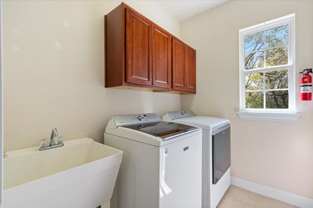 304 San Saba DR, Georgetown, TX 78633