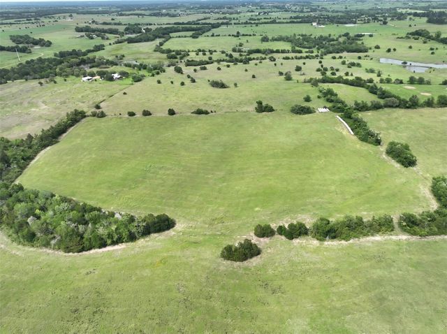 4425 Franke Road, New Ulm, TX 78950