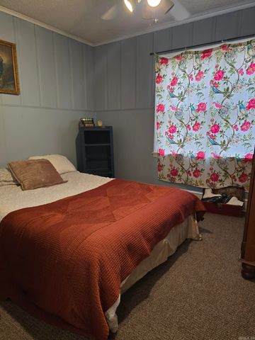 526 S 9th Street, Arkadelphia, AR 71923