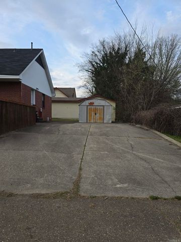 526 S 9th Street, Arkadelphia, AR 71923