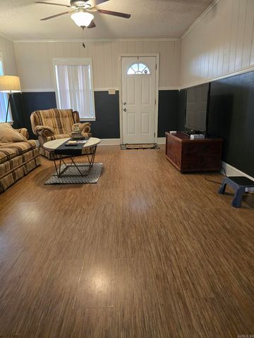 526 S 9th Street, Arkadelphia, AR 71923