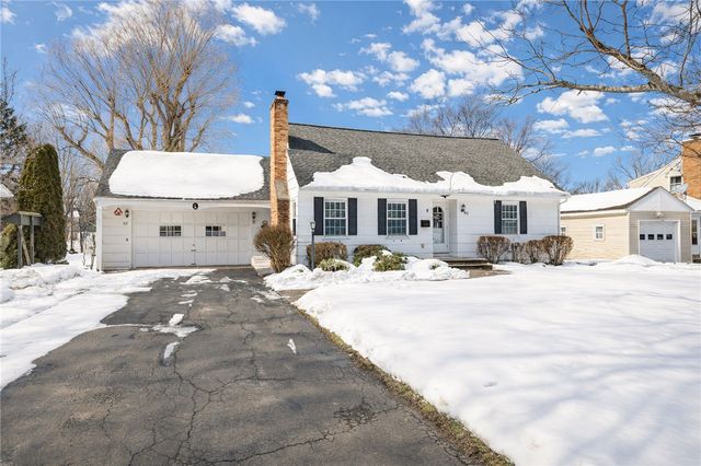 95 Ripplewood Drive, Greece, NY 14616