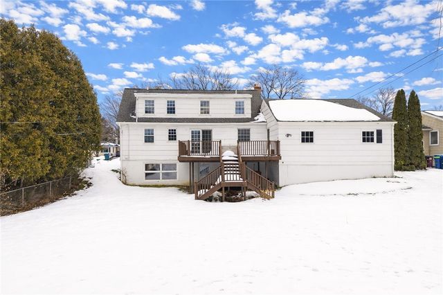 95 Ripplewood Drive, Greece, NY 14616