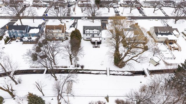 95 Ripplewood Drive, Greece, NY 14616