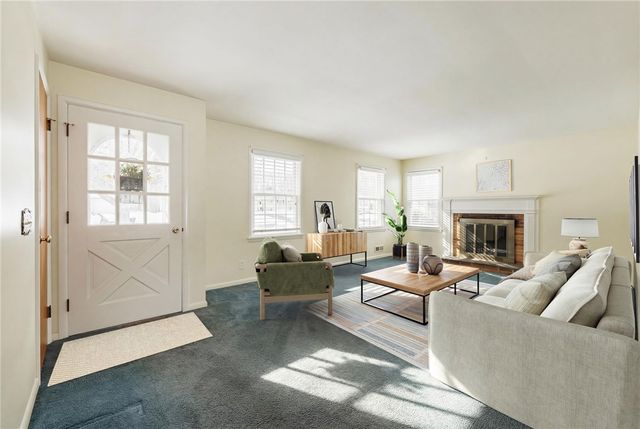 95 Ripplewood Drive, Greece, NY 14616