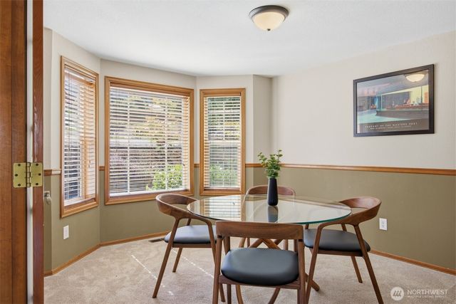 13085 Sunrise Drive, Mount Vernon, WA 98273