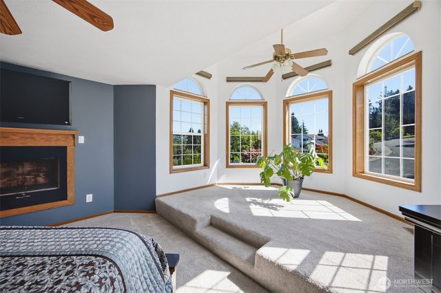 13085 Sunrise Drive, Mount Vernon, WA 98273