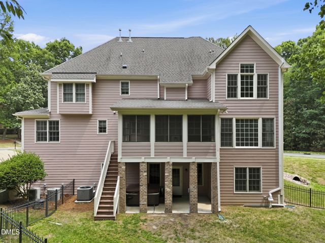 8401 Chelridge Drive, Wake Forest, NC 27587