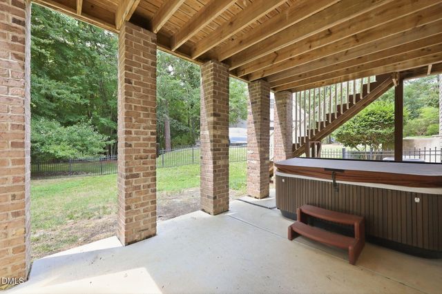 8401 Chelridge Drive, Wake Forest, NC 27587