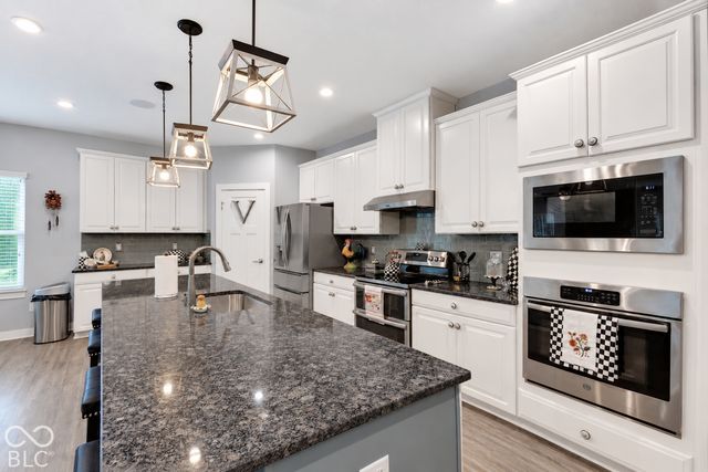 5088 Green Valley Lane, Noblesville, IN 46062