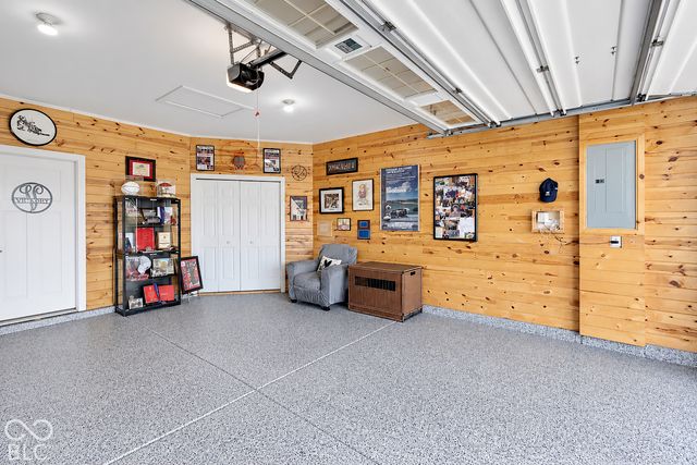 5088 Green Valley Lane, Noblesville, IN 46062