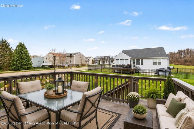 6784 Cotswald Drive, Grand Ledge, MI 48837