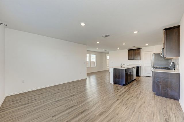 12112 Scarlet Sleeve WAY, Del Valle, TX 78617
