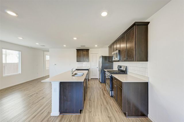 12112 Scarlet Sleeve WAY, Del Valle, TX 78617