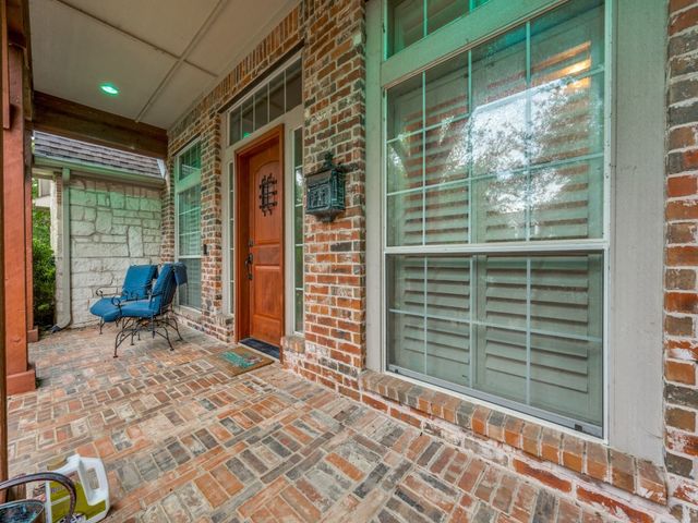 804 Sword Bridge Drive, Lewisville, TX 75056
