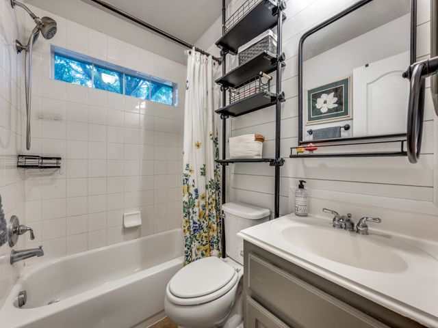804 Sword Bridge Drive, Lewisville, TX 75056