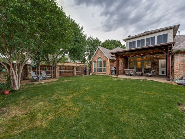804 Sword Bridge Drive, Lewisville, TX 75056