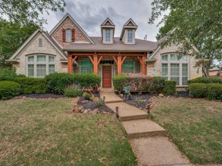 804 Sword Bridge Drive, Lewisville, TX 75056