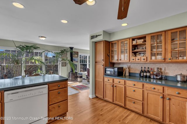811 Claridge Drive, Spring Lake, NJ 07762