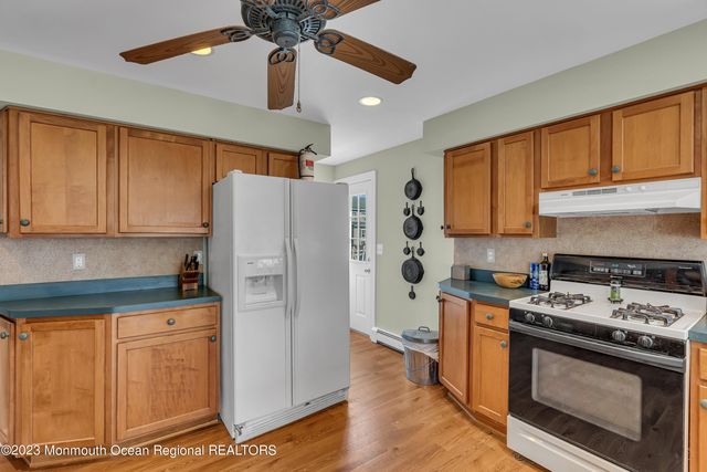 811 Claridge Drive, Spring Lake, NJ 07762