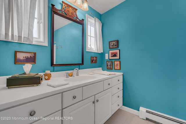 811 Claridge Drive, Spring Lake, NJ 07762