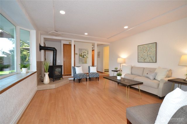 14712 Broadway Avenue, Snohomish, WA 98296