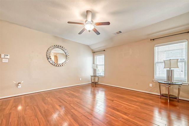 6725 Strawberry Brook Lane, Dickinson, TX 77539