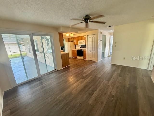 440 LAKEVIEW DRIVE, Oldsmar, FL 34677