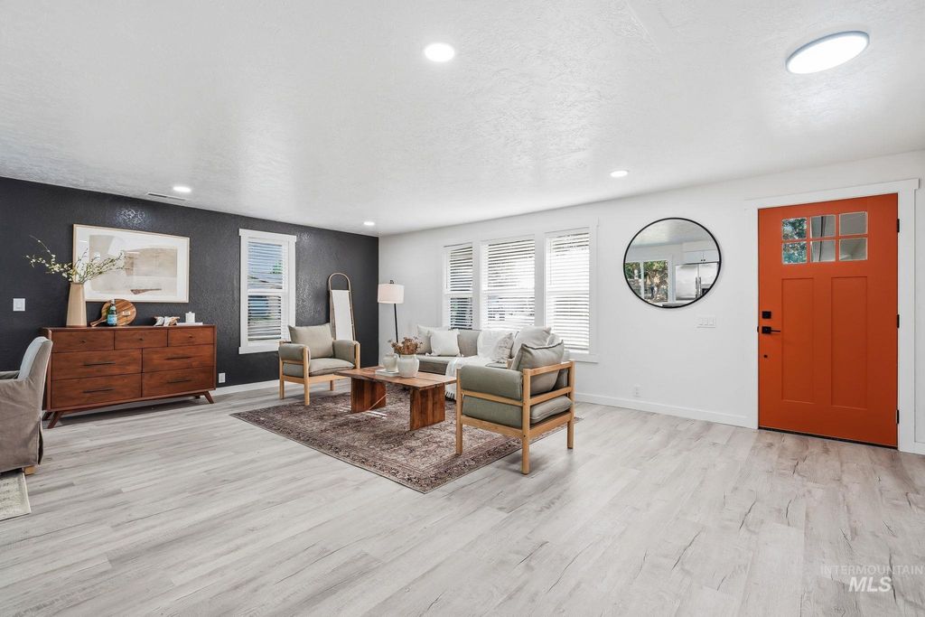 5560 S Cortez Pl, Boise, ID 83709 photo 4