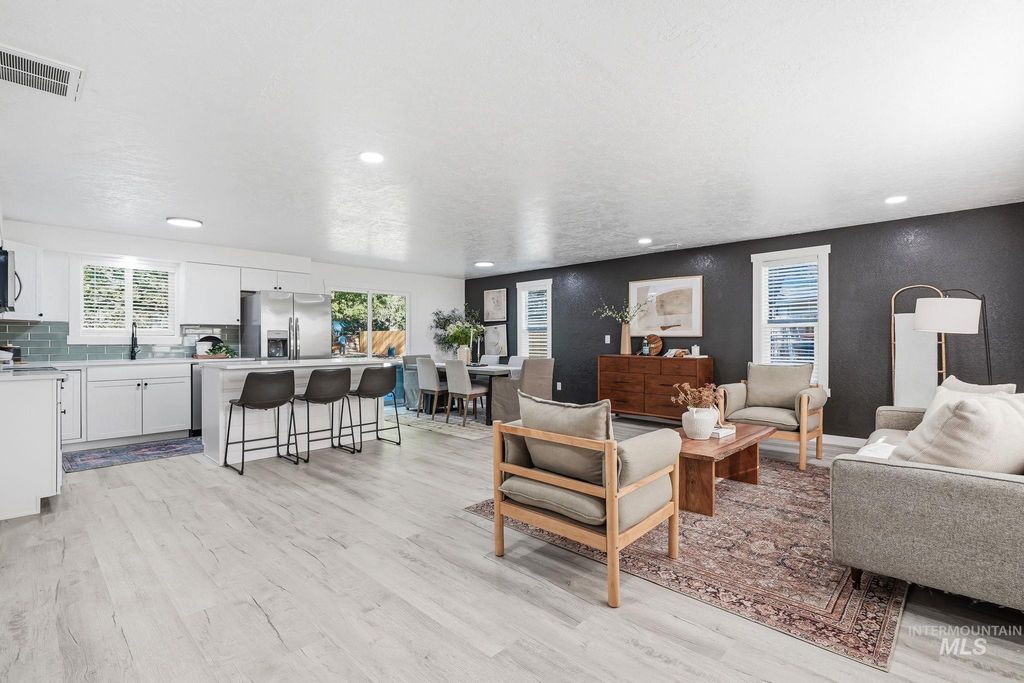 5560 S Cortez Pl, Boise, ID 83709 photo 5