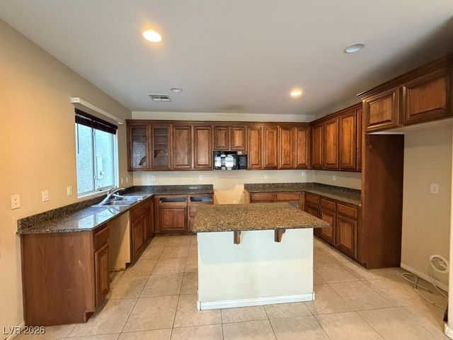 4413 Mallard Ridge Avenue, Las Vegas, NV 89115