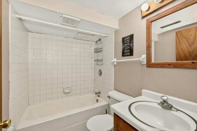 2514 NW 23rd Avenue NW, Rochester, MN 55901