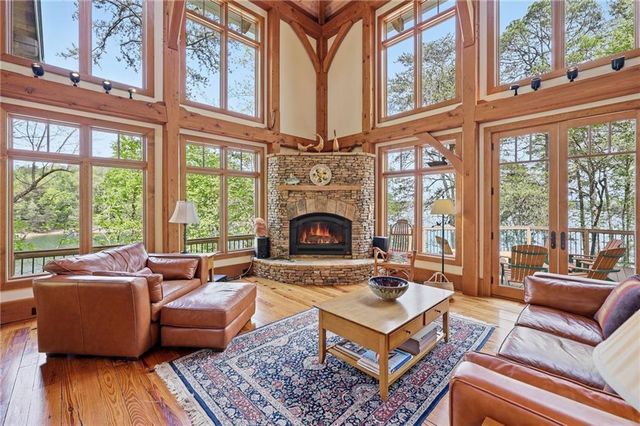 8990 Fields Way, Gainesville, GA 30506
