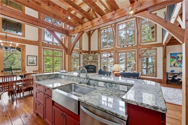 8990 Fields Way, Gainesville, GA 30506