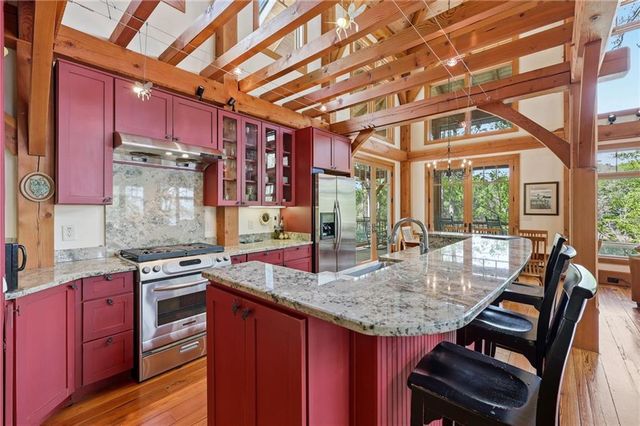8990 Fields Way, Gainesville, GA 30506