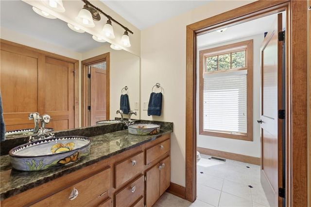 8990 Fields Way, Gainesville, GA 30506