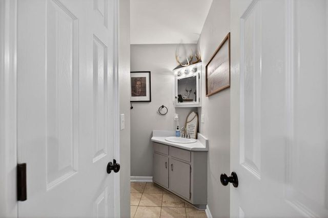 48 Cook Street, Tallapoosa, GA 30176