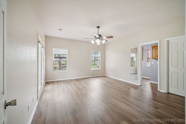 705 SW 23rd Street, Wagoner, OK 74467