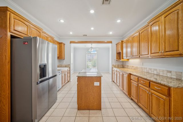 705 SW 23rd Street, Wagoner, OK 74467