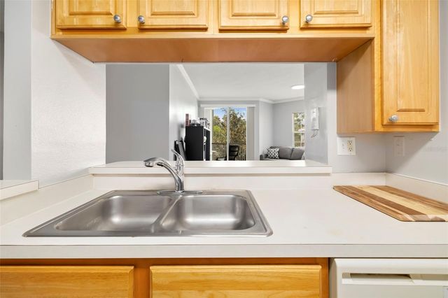5500 BENTGRASS DRIVE 6-203, Sarasota, FL 34235